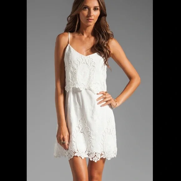 lace dress to impress Dress to impress White / S main image 1